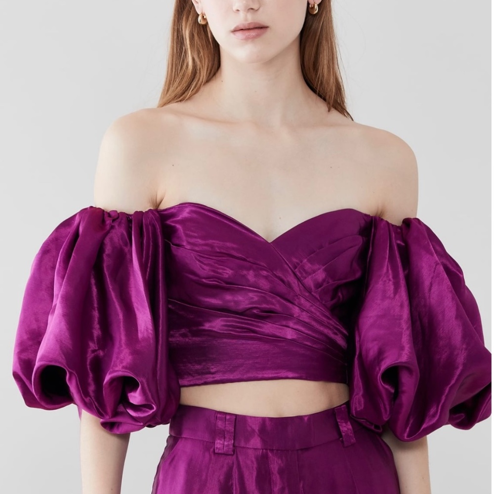 AJE Gracious Off Shoulder Top